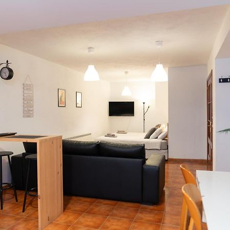 Espacio tipo estudio completo, totalmente privado e independiente Erandio Exterior foto
