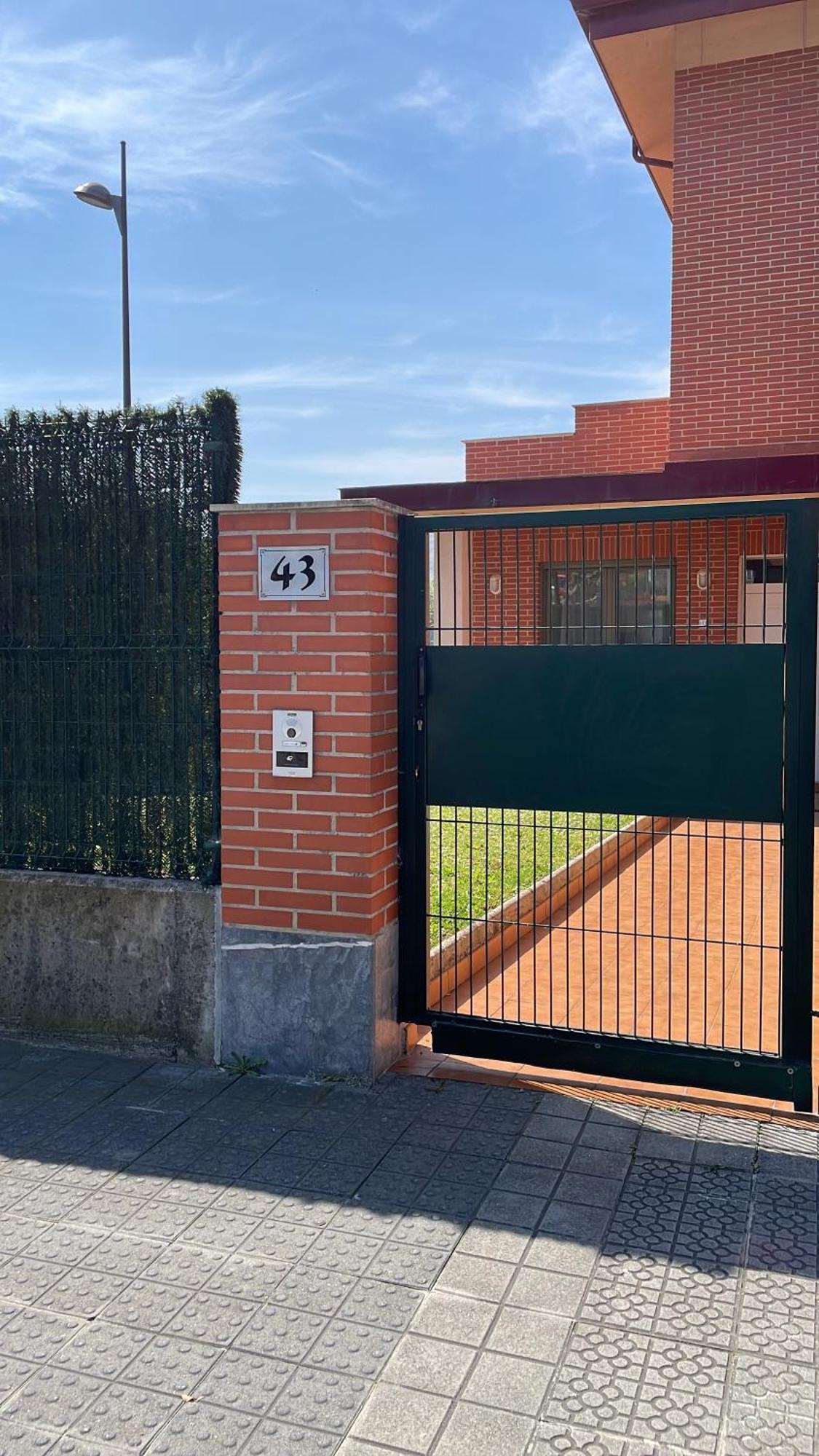 Espacio tipo estudio completo, totalmente privado e independiente Erandio Exterior foto