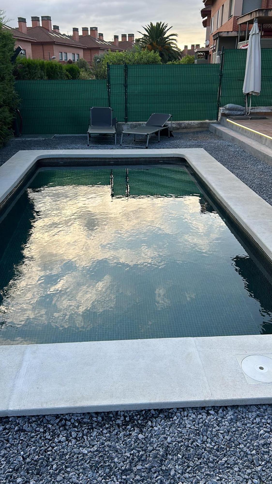 Espacio tipo estudio completo, totalmente privado e independiente Erandio Exterior foto